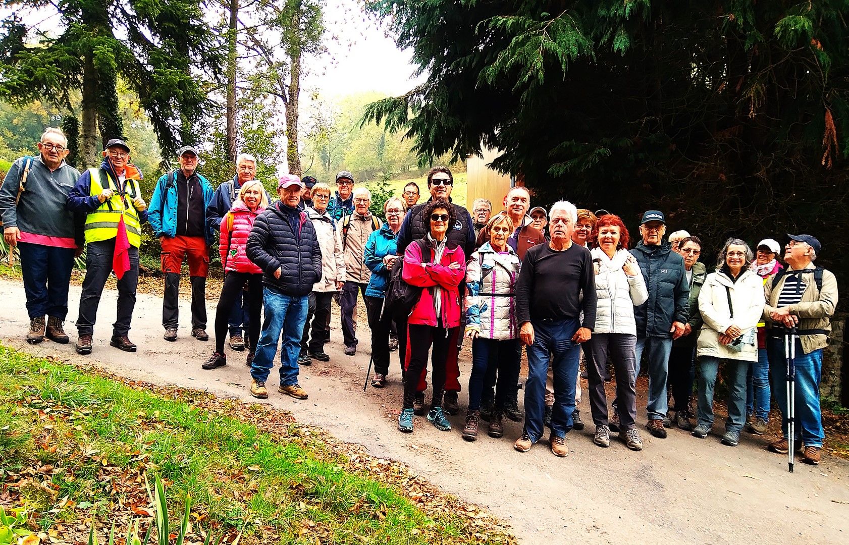 Petite et Grande rando_Clécy_2025-10-13 (2) Les participants à la grande rando